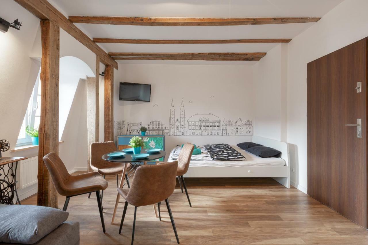 Retro House - StayinVratislav Exteriér fotografie